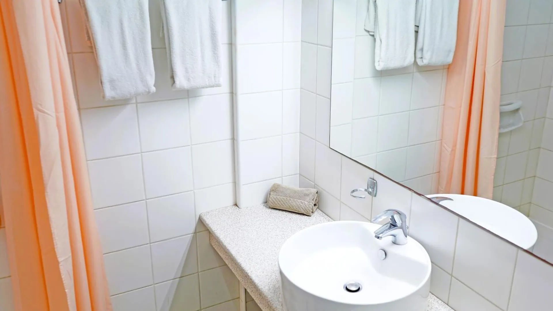 Green Bungalows Hotel Apartments Agia Napa 3*,